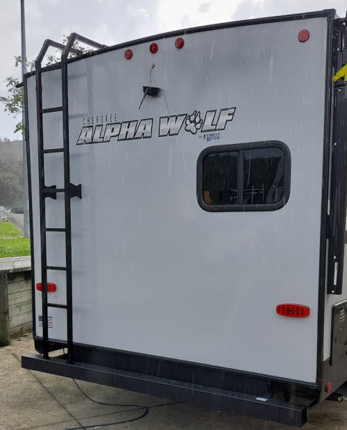 Fiamma Deluxe 8 External Ladder – Vantage RV